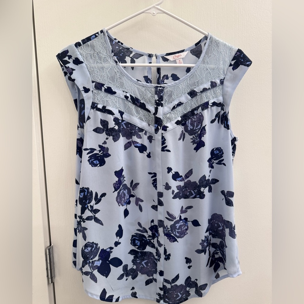NWOT, never worn , Candies blouse